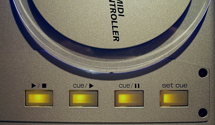 Vestax VCI-100 : Commandes de transport